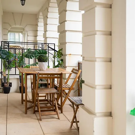 Διαμέρισμα Confortable : & Shopping *