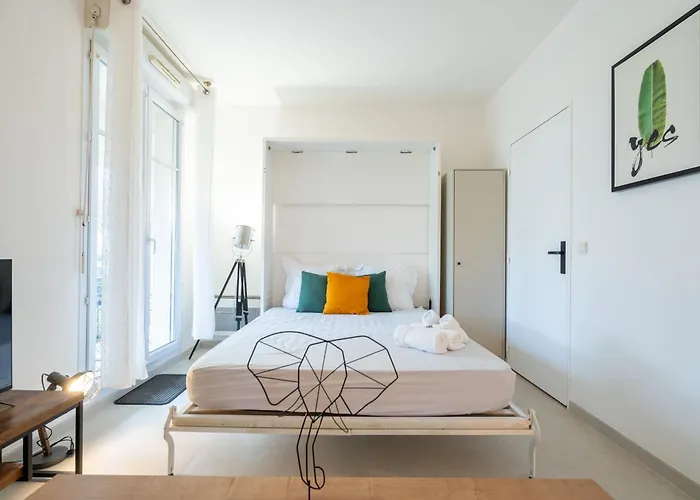 Apartman Confortable : & Shopping